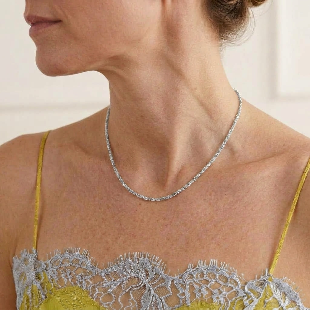 Claro Necklace