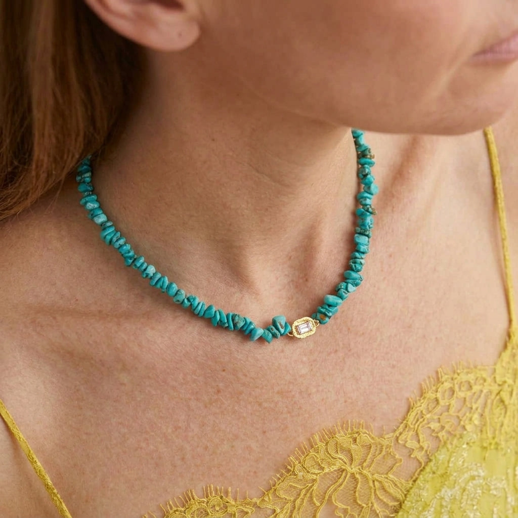 Gold Luz Necklace