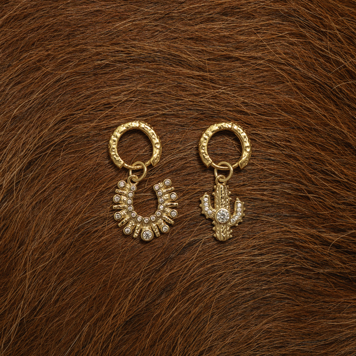 Gold Lazo Earrings