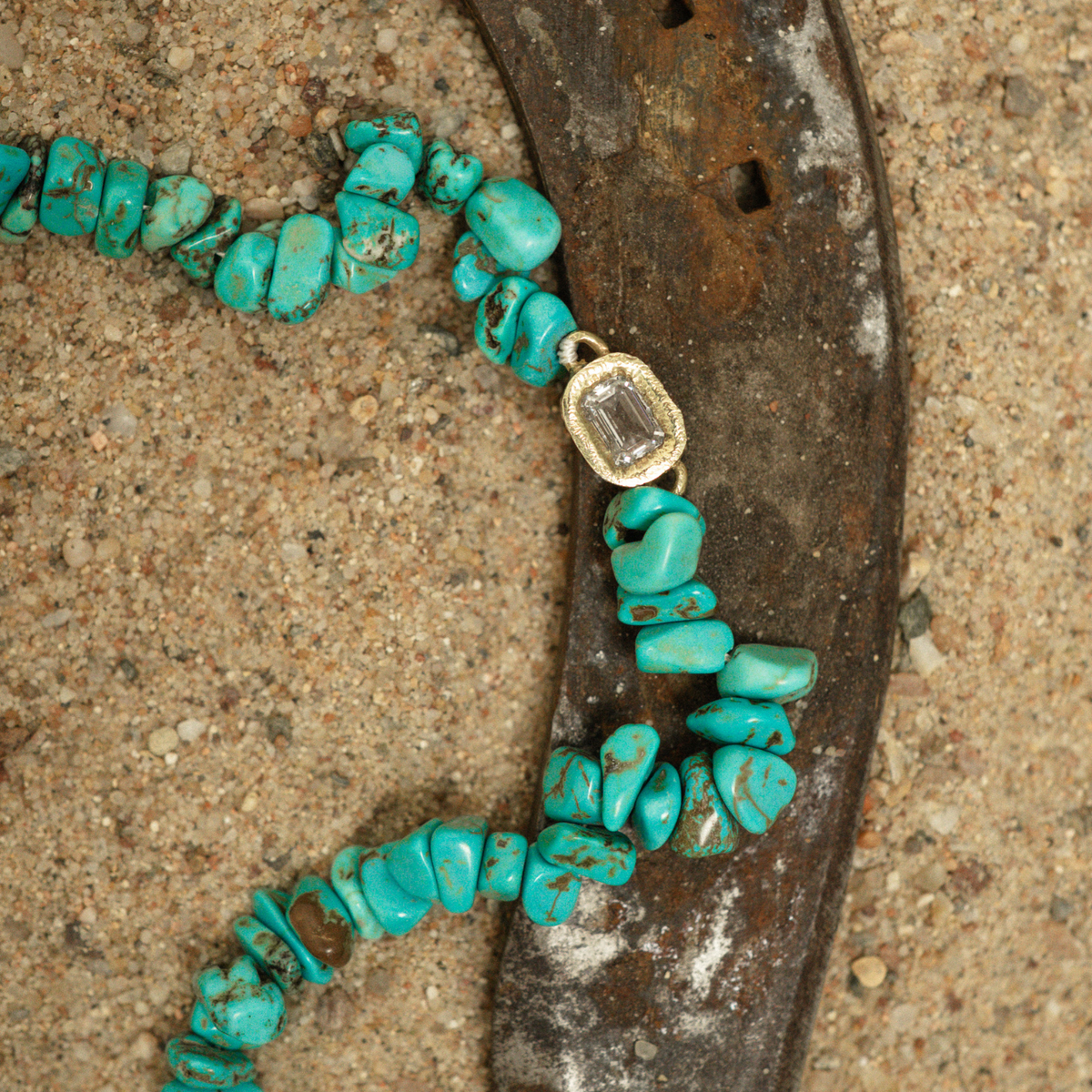 Gold Luz Necklace