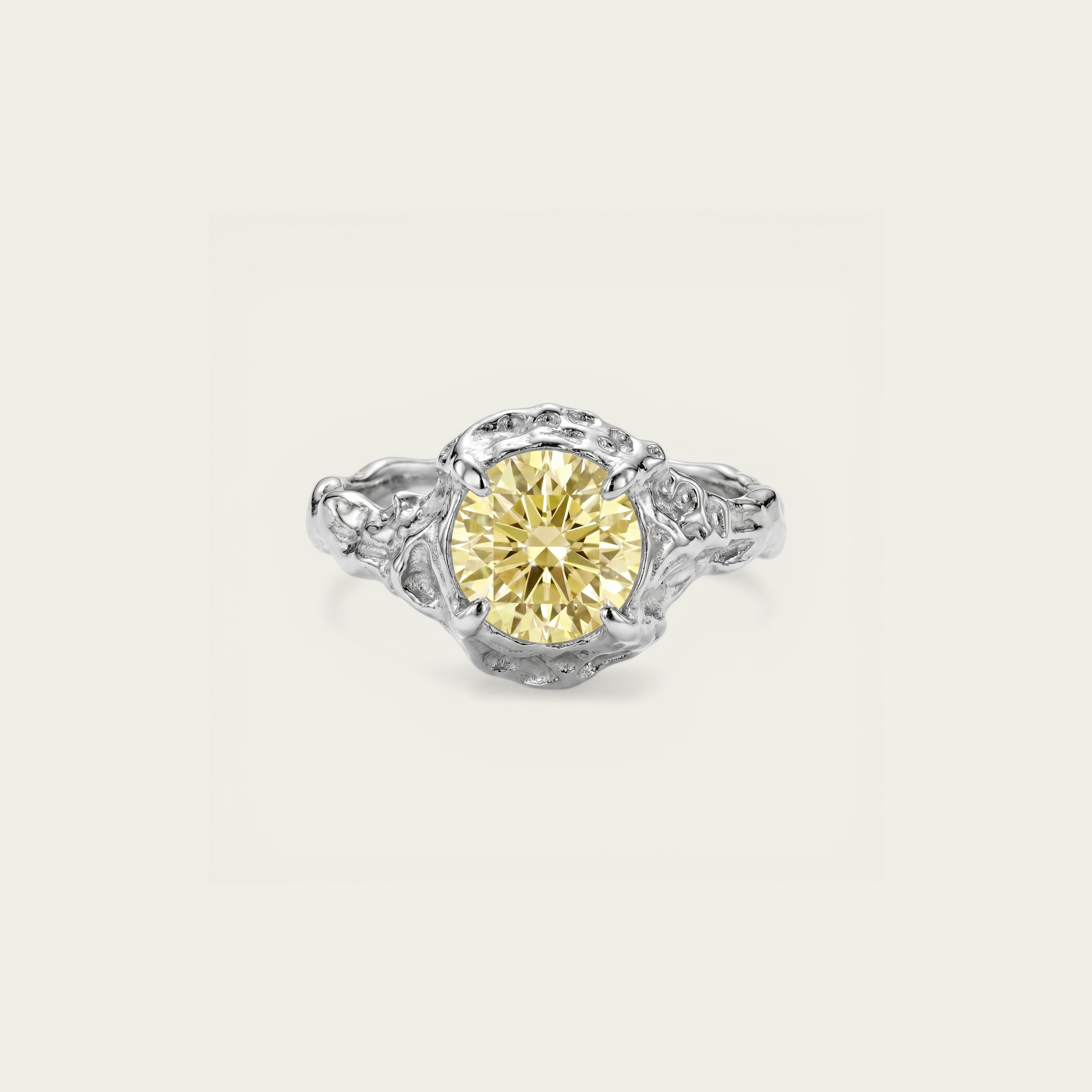 Junia Ring