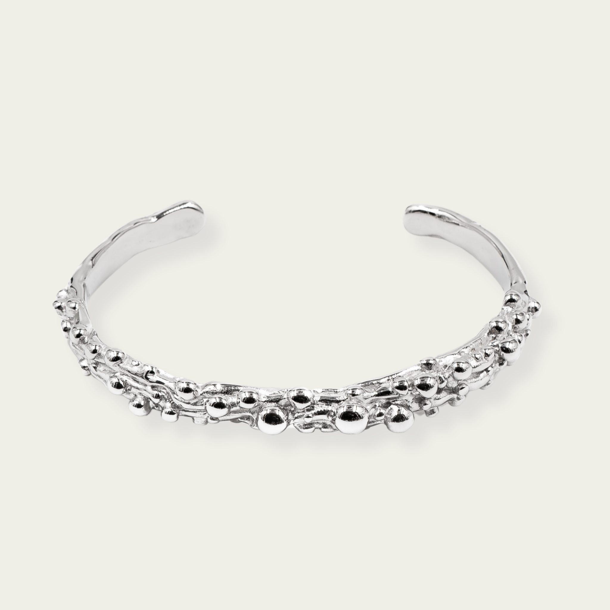 Triton cuff