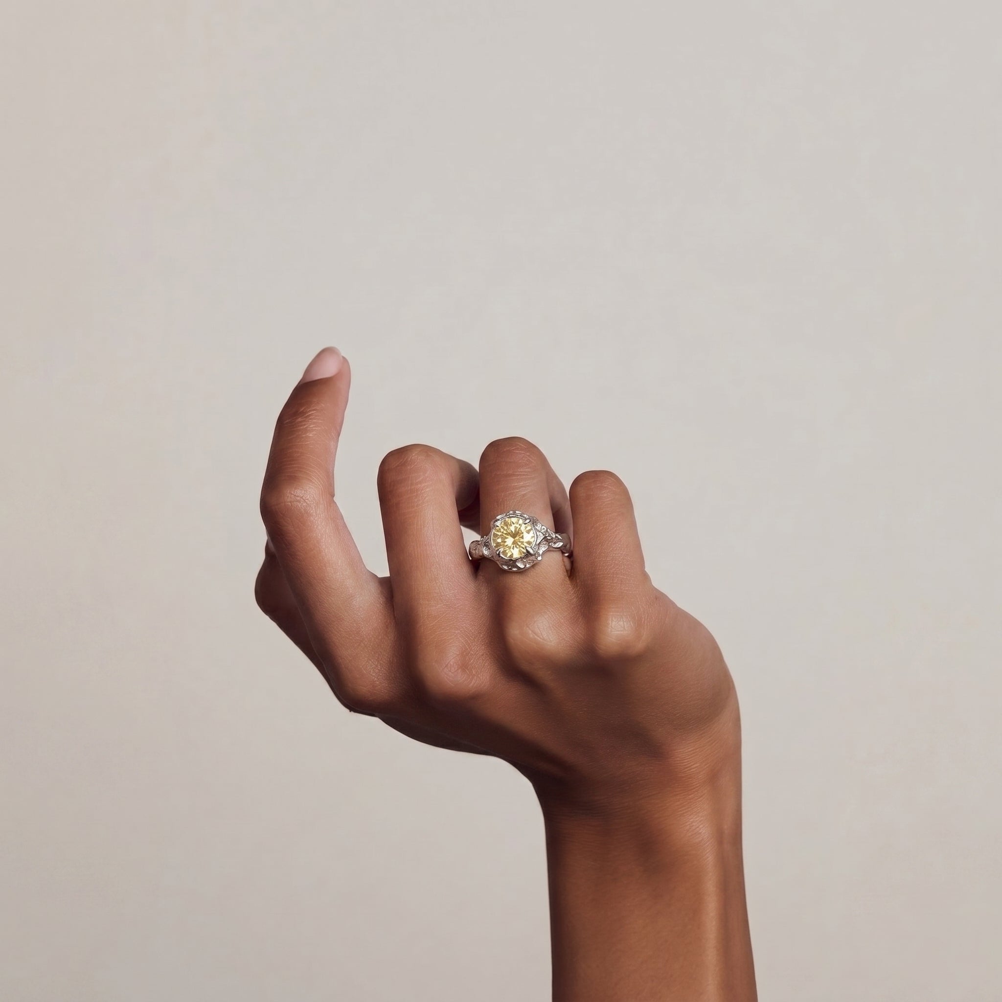 Junia Ring
