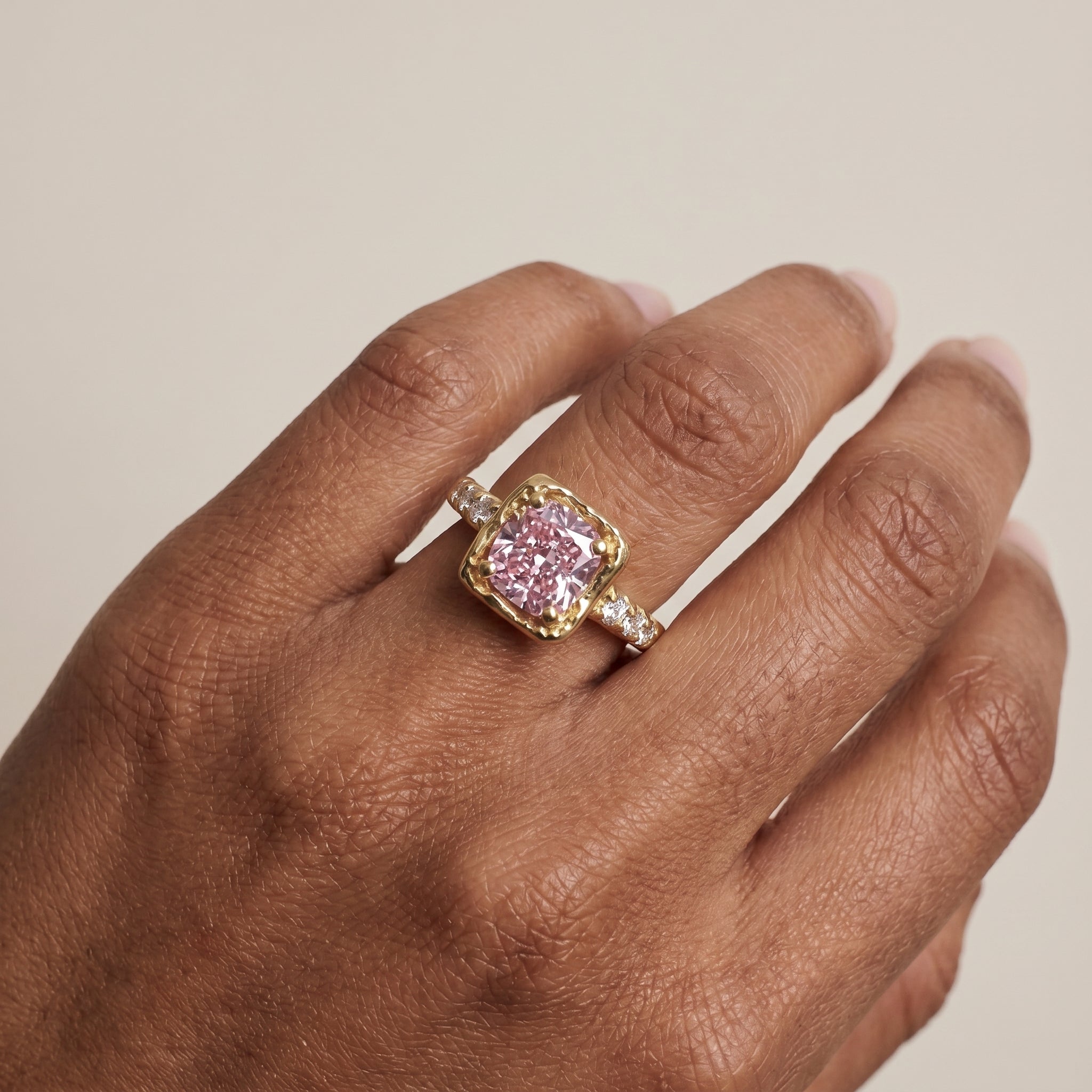 Galla Ring